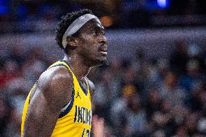 要逆转？西卡掩护犯规个人四次 希罗三分再中&热火9-0追到个位数